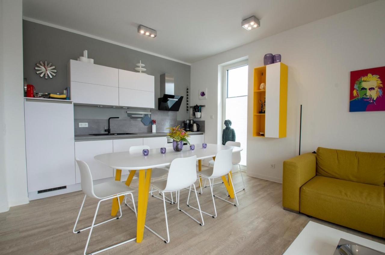 Albert-Inn-Glowe - Barrierefrei & 3 Schlafzimmer & Coworking & Strandkorb-Saisonal & Sauna Im Haus & Fahrraeder 外观 照片